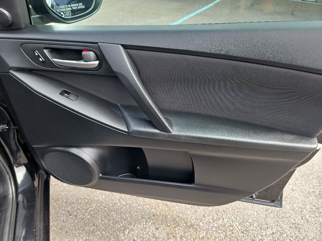 Used 2012 MAZDA MAZDA3 i Touring FWD image 17