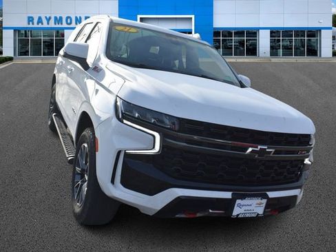 Used 2021 Chevrolet Tahoe Z71 w/ Z71 Signature Package image 9