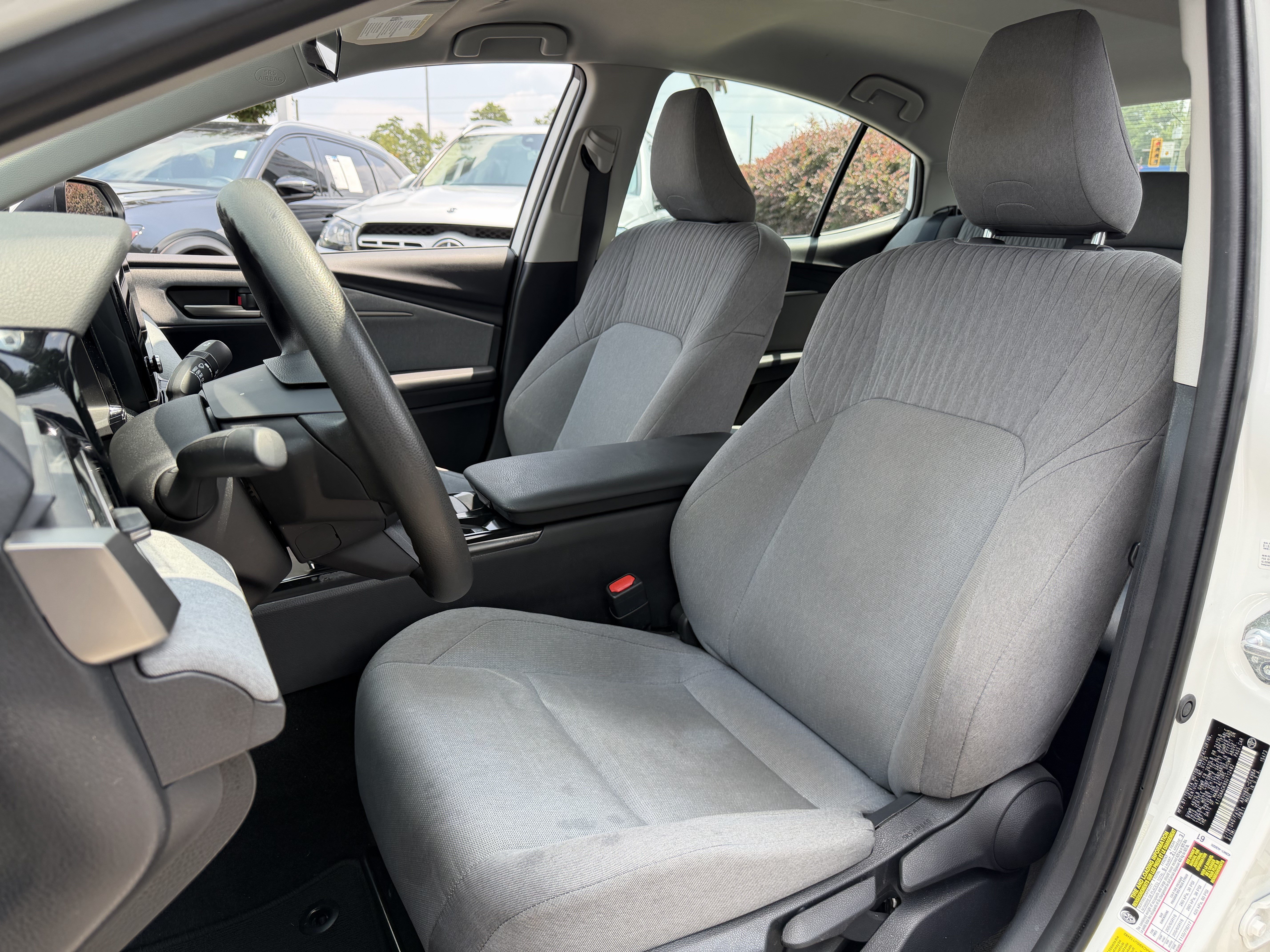 Used 2025 Toyota Camry LE FWD image 16