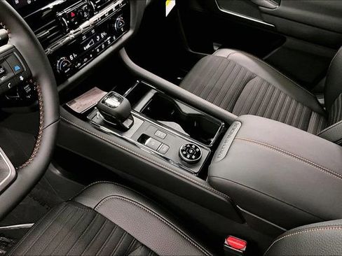 New 2026 Nissan Pathfinder Rock Creek AWD/4WD image 9