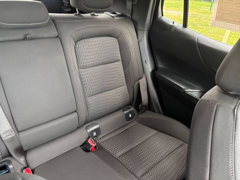 Used 2025 Chevrolet Equinox LT FWD image 38