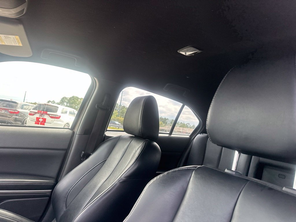 Used 2024 Mitsubishi Eclipse Cross SEL AWD/4WD image 14