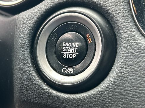Used 2018 Dodge Durango GT AWD/4WD image 21