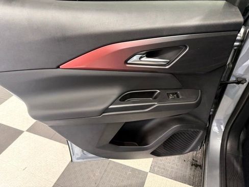 New 2026 Chevrolet Equinox EV RS image 19