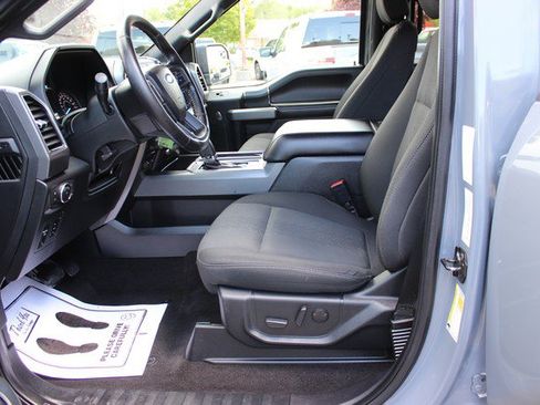 Used 2019 Ford F150 XLT w/ Equipment Group 302A Luxury AWD/4WD image 9