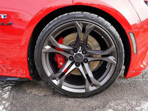 Used 2017 Chevrolet Camaro SS image 17