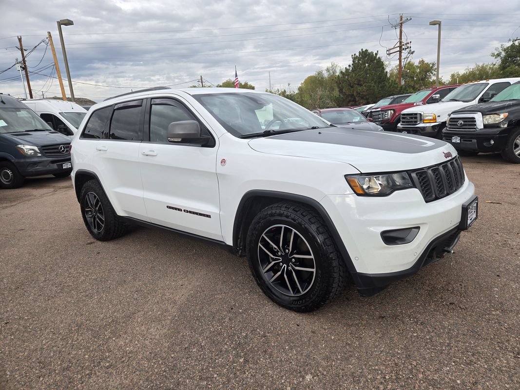 Used 2019 Jeep Grand Cherokee Trailhawk AWD/4WD image 14
