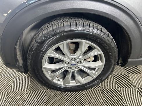 Used 2020 Ford Explorer XLT w/ Equipment Group 202A image 11