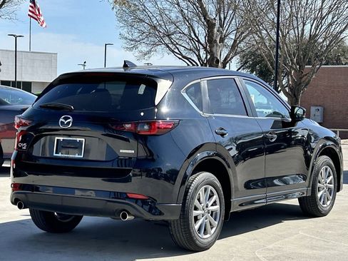 Used 2024 MAZDA CX-5 AWD 2.5 S w/ Select Package image 4