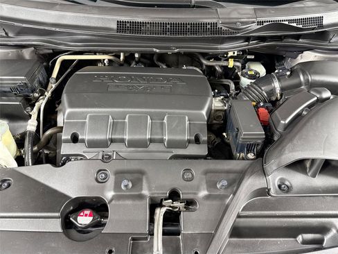 Used 2014 Honda Odyssey EX-L image 41