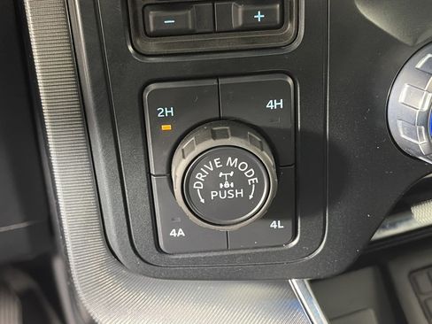 Used 2025 Ford F150 Platinum w/ Equipment Group 702A High image 24