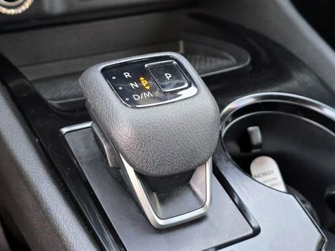 Used 2023 Nissan Rogue SV AWD/4WD image 20