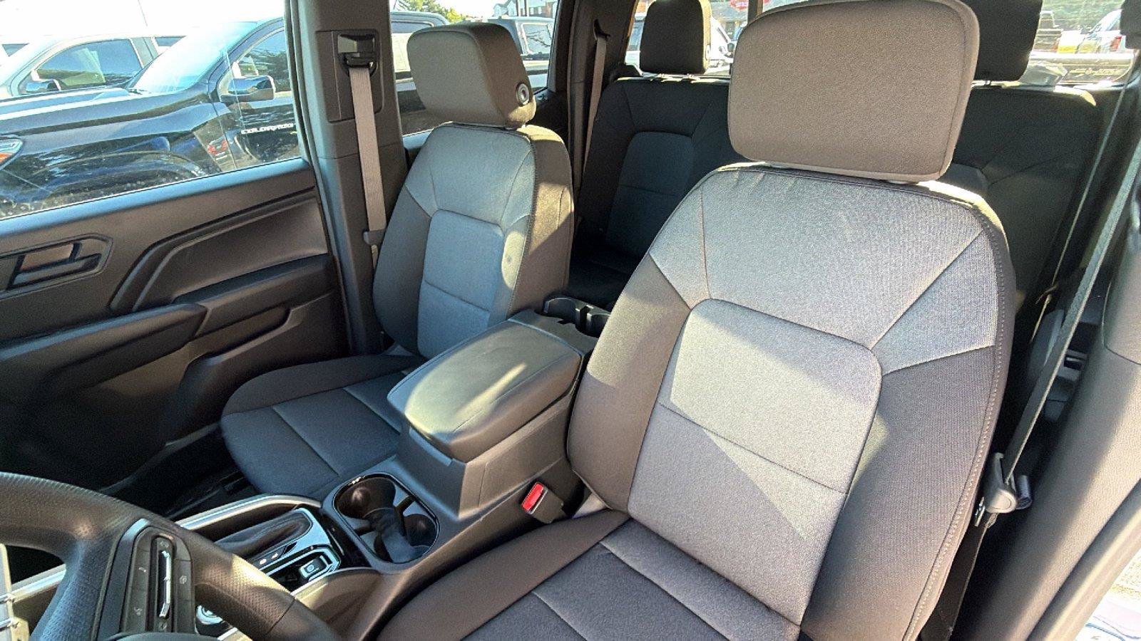 New 2026 Chevrolet Colorado Trail Boss AWD/4WD image 4