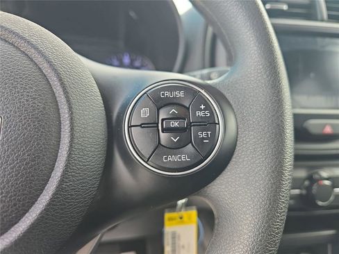 Used 2022 Kia Soul LX image 20