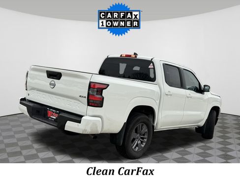 Certified 2025 Nissan Frontier SV image 3