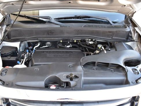 Used 2014 Honda Pilot LX image 12