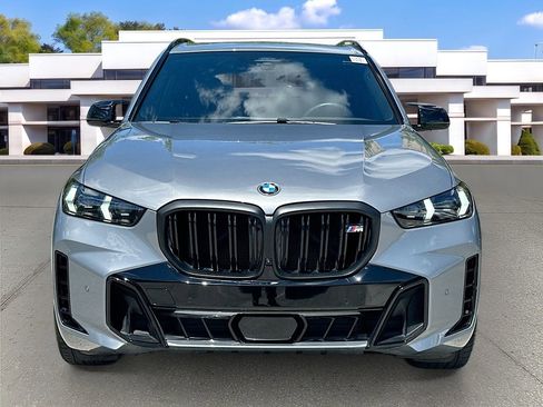 Used 2024 BMW X5 M60i w/ Executive Package AWD/4WD image 2