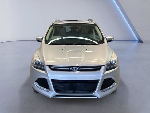 Used 2015 Ford Escape Titanium w/ Equipment Group 301A AWD/4WD image 2