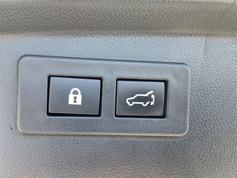Used 2022 Subaru Outback Limited AWD/4WD image 18