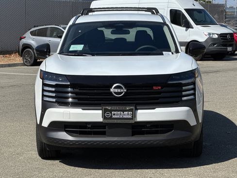 New 2026 Nissan Kicks SR w/ Cold Weather Package image 6