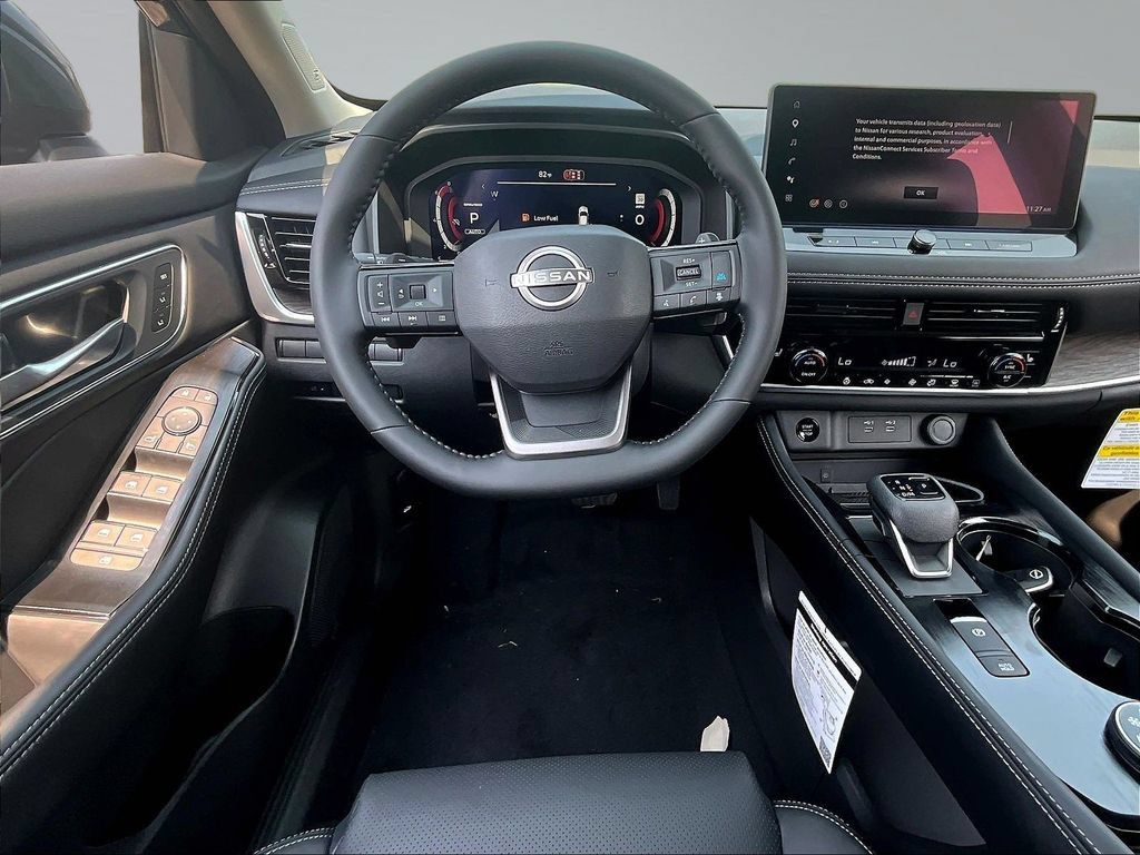 New 2026 Nissan Rogue Platinum AWD/4WD image 18