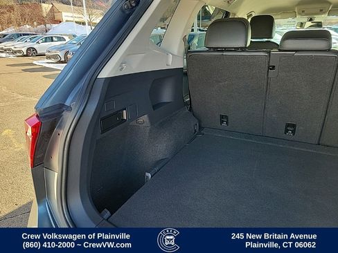 Used 2019 Volkswagen Tiguan SE image 48