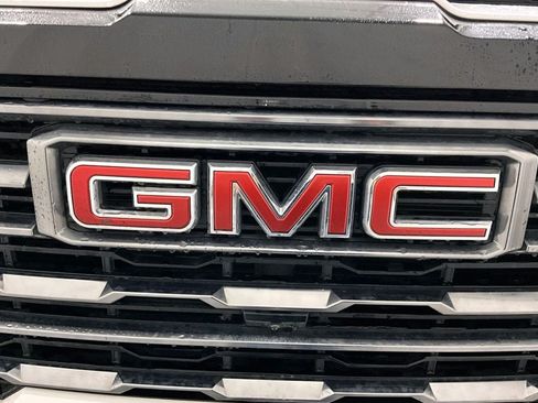 Used 2024 GMC Sierra 2500 AT4 w/ AT4 Premium Plus Package AWD/4WD image 27