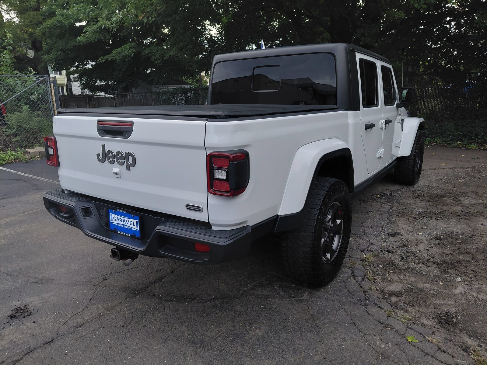 Used 2020 Jeep Gladiator Overland AWD/4WD image 32