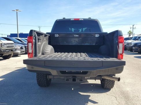 Used 2021 Ford F250 Lariat image 13