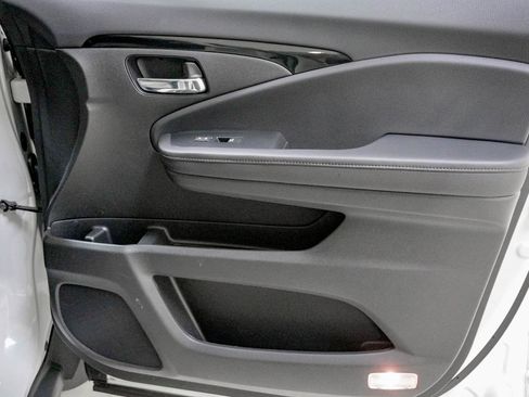 Used 2021 Honda Passport Elite image 33