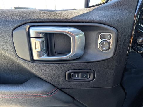 Used 2021 Jeep Gladiator Rubicon image 20