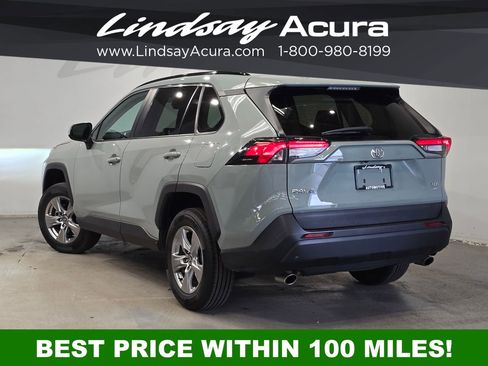Used 2023 Toyota RAV4 XLE AWD/4WD image 4