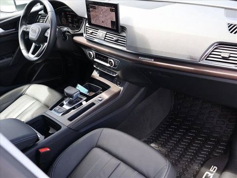 Used 2022 Audi Q5 2.0T Premium Plus AWD/4WD image 29