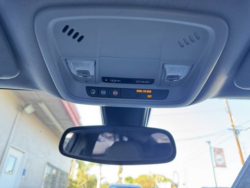 Used 2016 Chevrolet Malibu LT FWD image 45