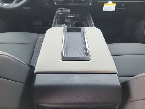 New 2026 GMC Hummer EV SUV AWD/4WD image 21