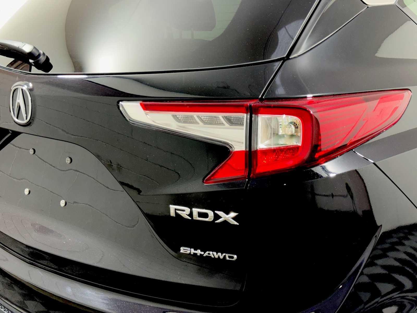 Used 2024 Acura RDX SH-AWD image 27