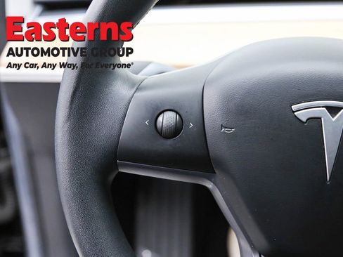 Used 2019 Tesla Model 3 Long Range image 15