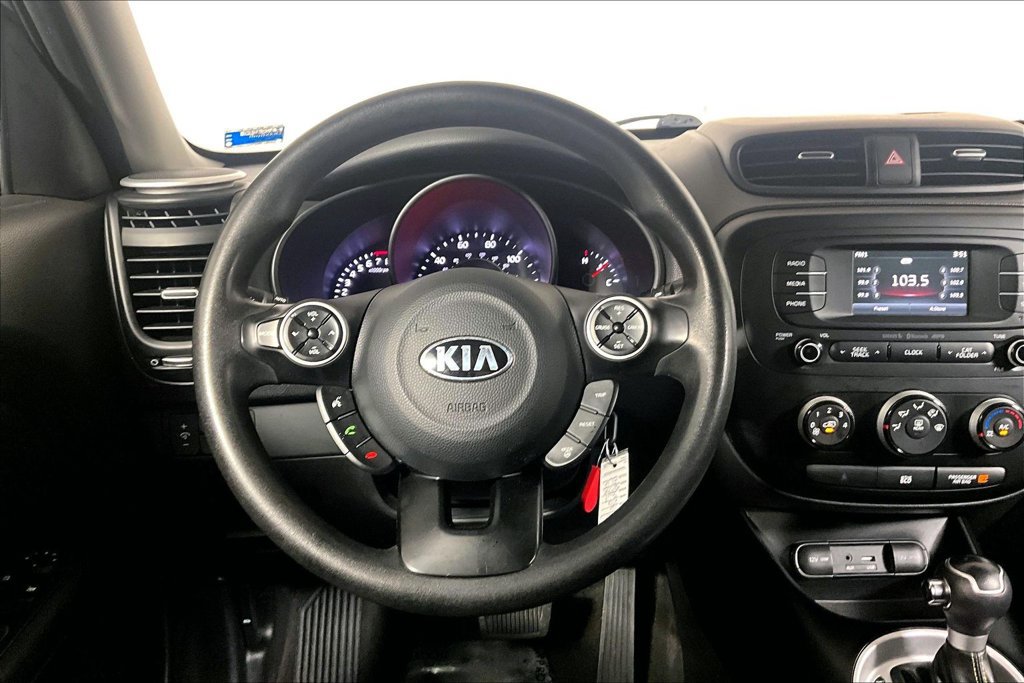 Used 2016 Kia Soul + FWD image 5