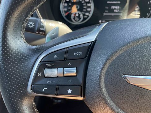 Used 2023 Genesis G70 3.3T AWD/4WD image 25