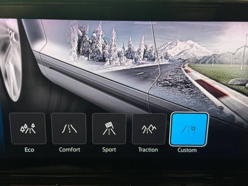 Used 2021 Volkswagen ID.4 Pro S w/ Gradient Package image 47