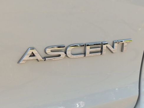 Used 2025 Subaru Ascent Premium AWD/4WD image 41