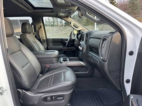 Used 2022 GMC Sierra 2500 Denali image 10