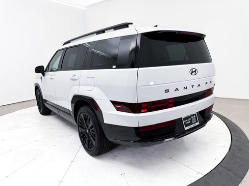Used 2025 Hyundai Santa Fe Calligraphy FWD image 17