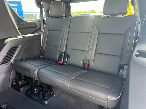 Certified 2026 Chevrolet Tahoe Premier w/ Sun And Tow Package AWD/4WD image 24