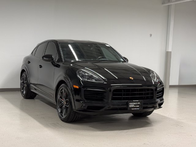 Certified 2023 Porsche Cayenne GTS AWD/4WD image 11