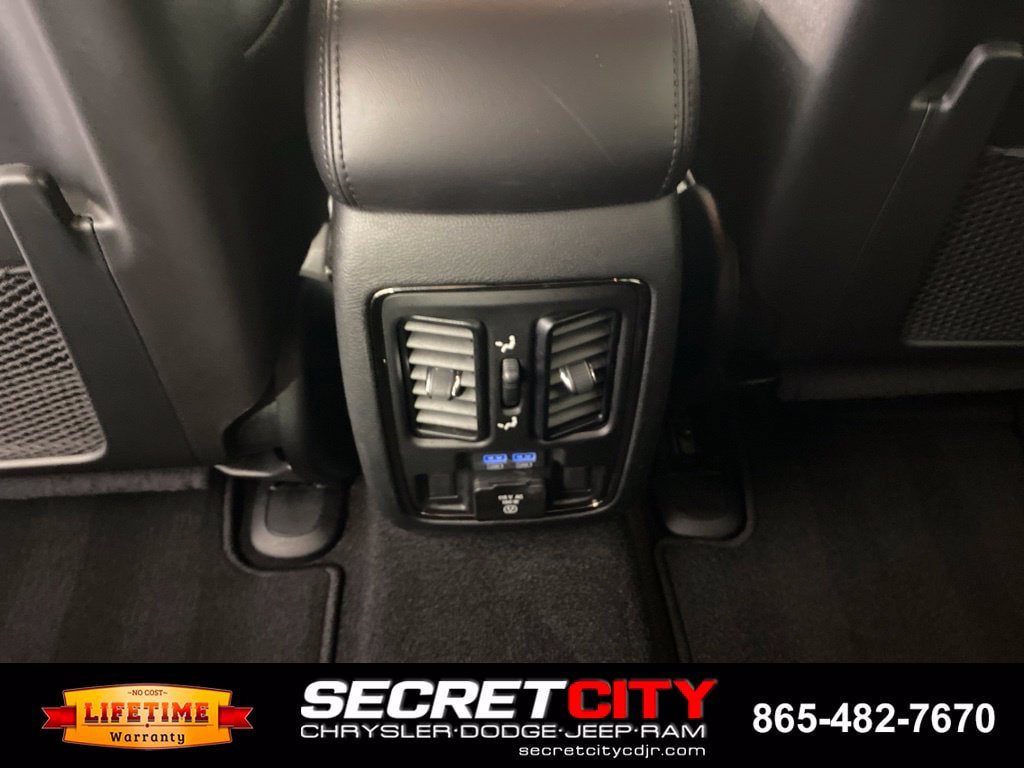 Used 2021 Jeep Grand Cherokee Limited X AWD/4WD image 26