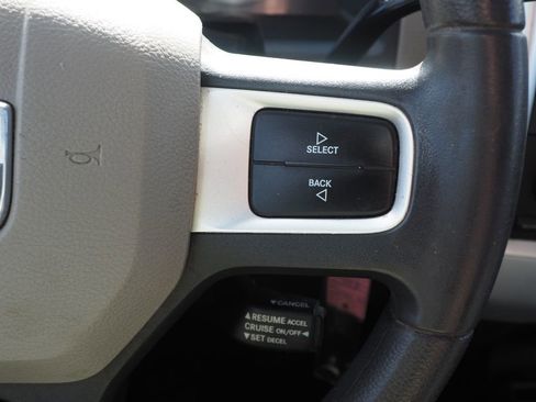 Used 2010 Dodge Ram 2500 Truck SLT image 26