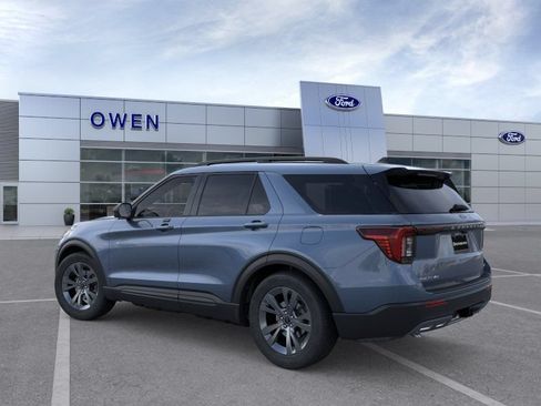 New 2026 Ford Explorer Active w/ Active Comfort Package AWD/4WD image 4