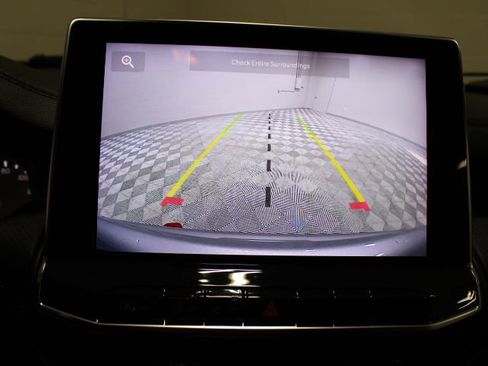 Used 2022 Jeep Compass Trailhawk image 4