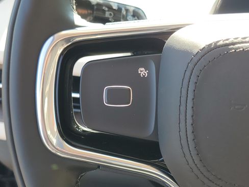 New 2027 Lincoln Navigator Reserve w/ Jet Appearance Package AWD/4WD image 16